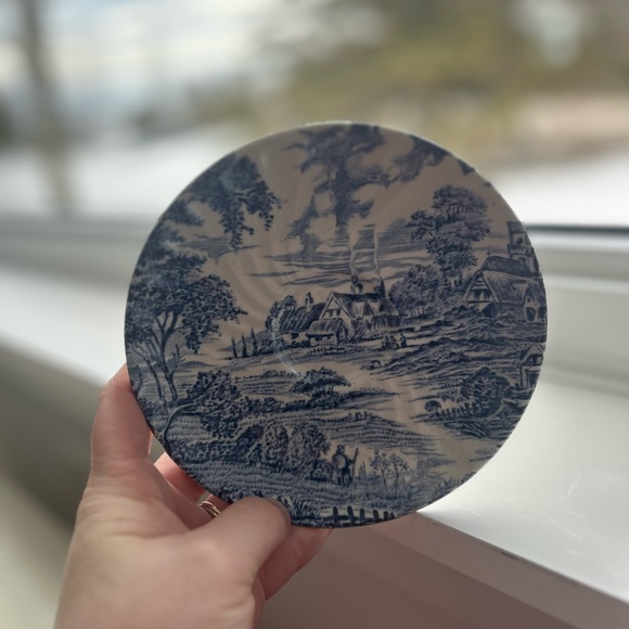 1970 Ridgeway Ironstone Blue and White Transferware Saucer “Meadowsweet” Pattern - Picture 2 of 3